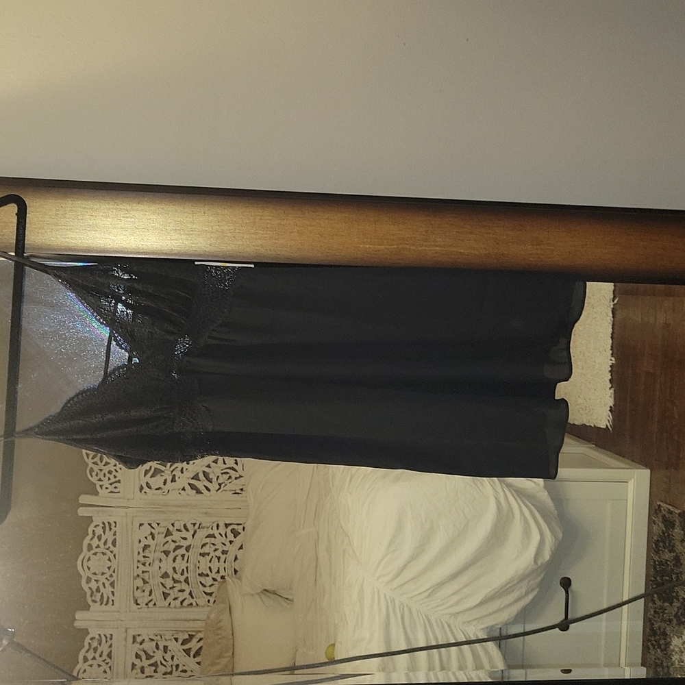 NWT Lace & Chiffon Chemise Nightgown